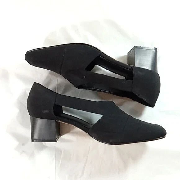 Fashion Bug Shoes - Vintage 90s Y2K Fashion bug size 8 black Chunky Block heels Whimsigoth Office